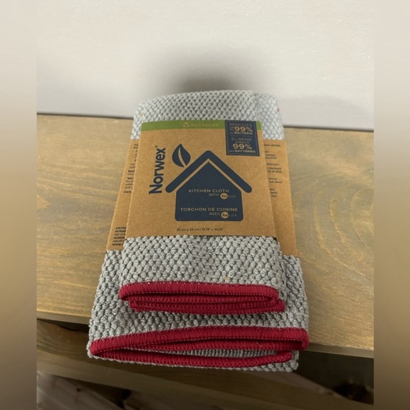 Norwex Diamond Weave Kitchen Towel and Cloth Set Graphite w Cranberry Trim NEW - Picture 2 of 3